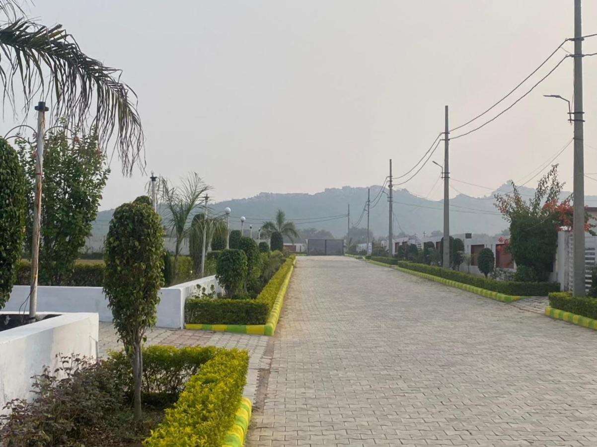 Farm Green View Resort Орча Екстериор снимка